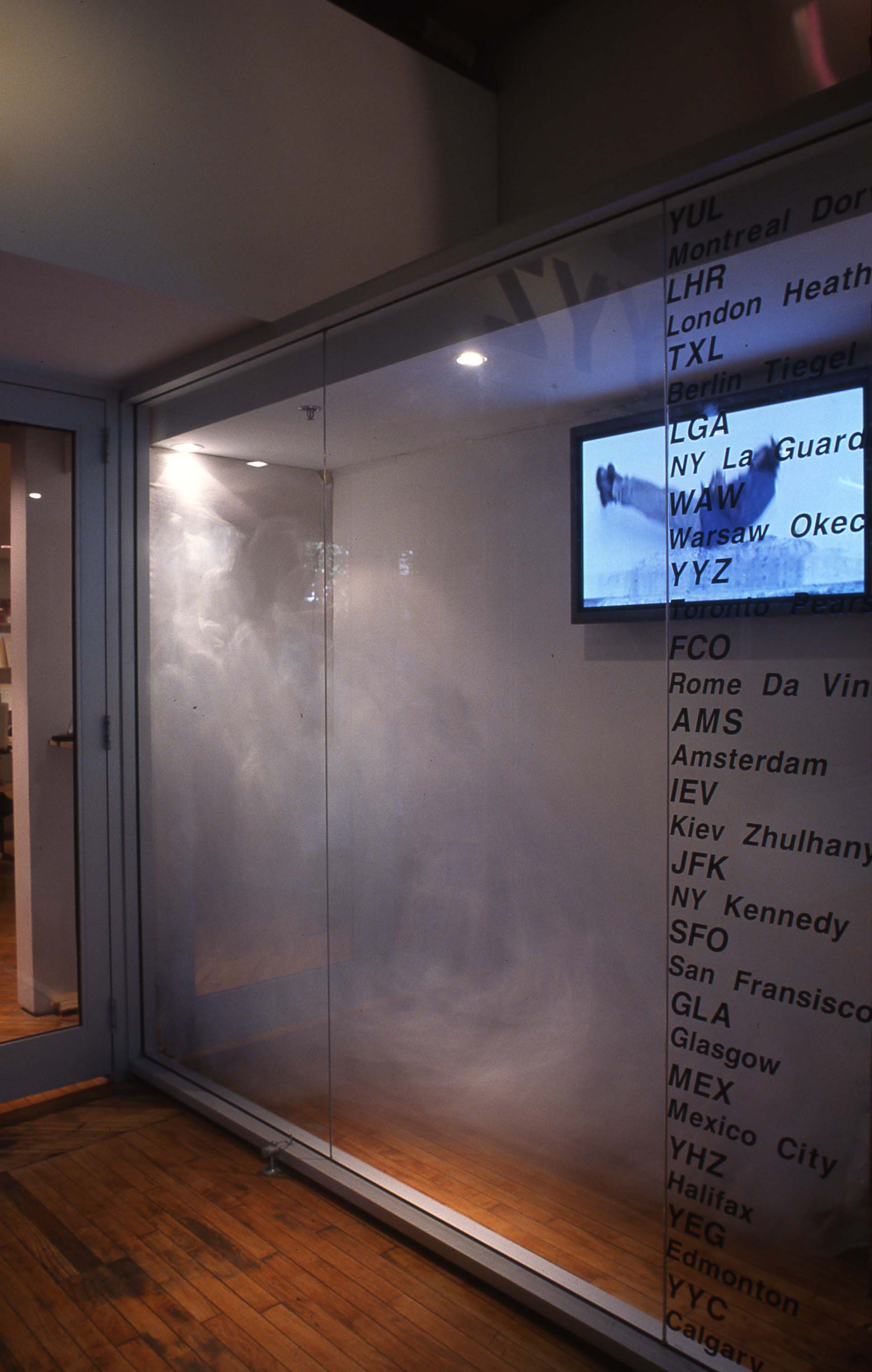 Ana Rewakowicz: window gallery, view of TV monitor
