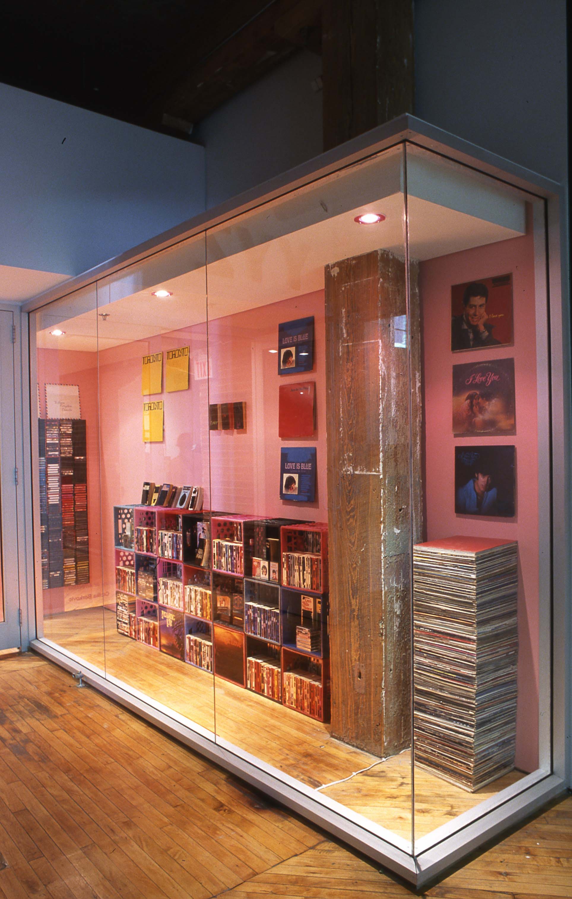 Cecilia Berkovic: Installation view of the window.