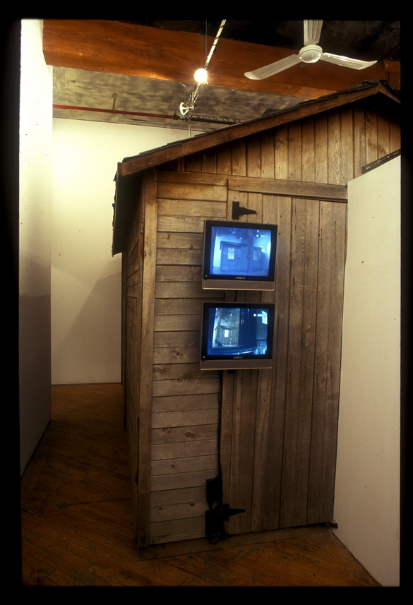 swintak, Installation of shed with two monitors.