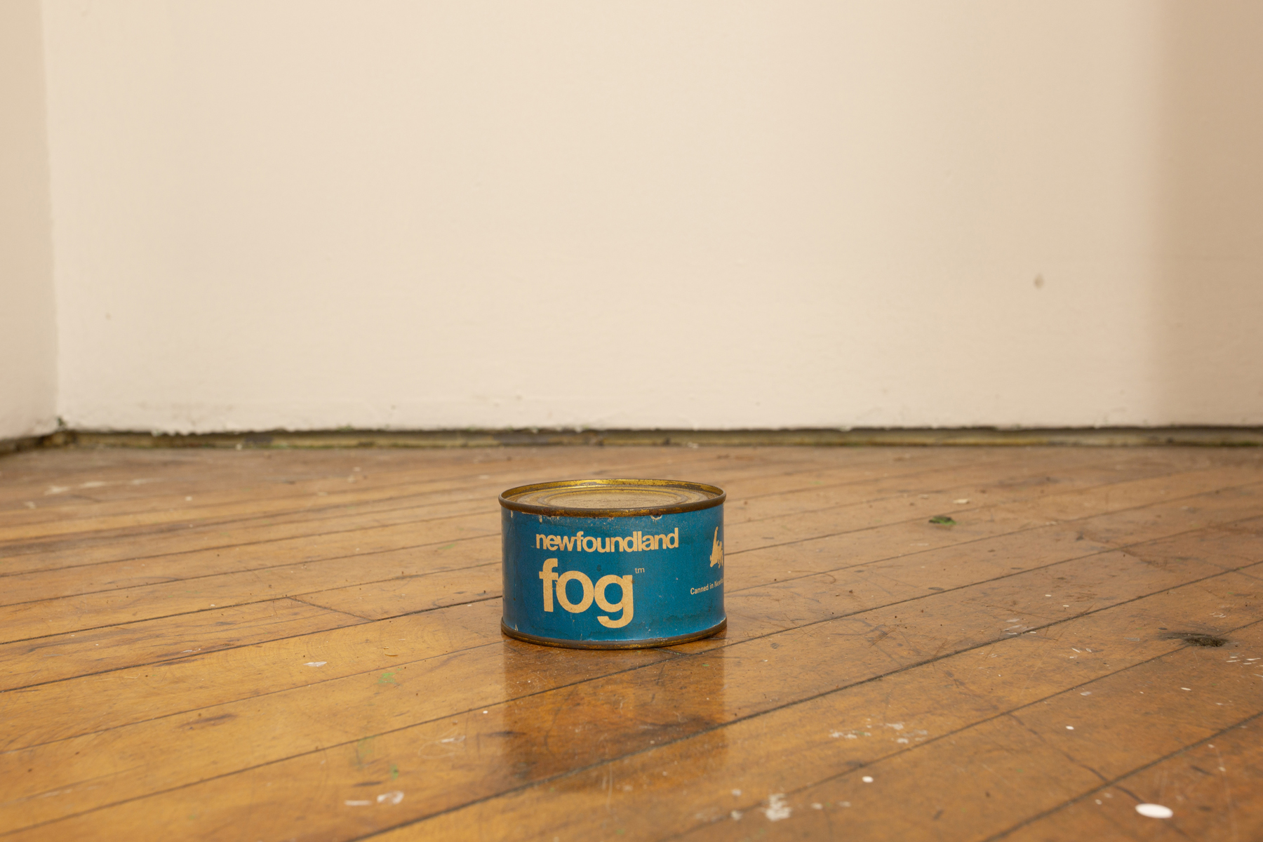 Julie Oh, installation, can of fog, blue.