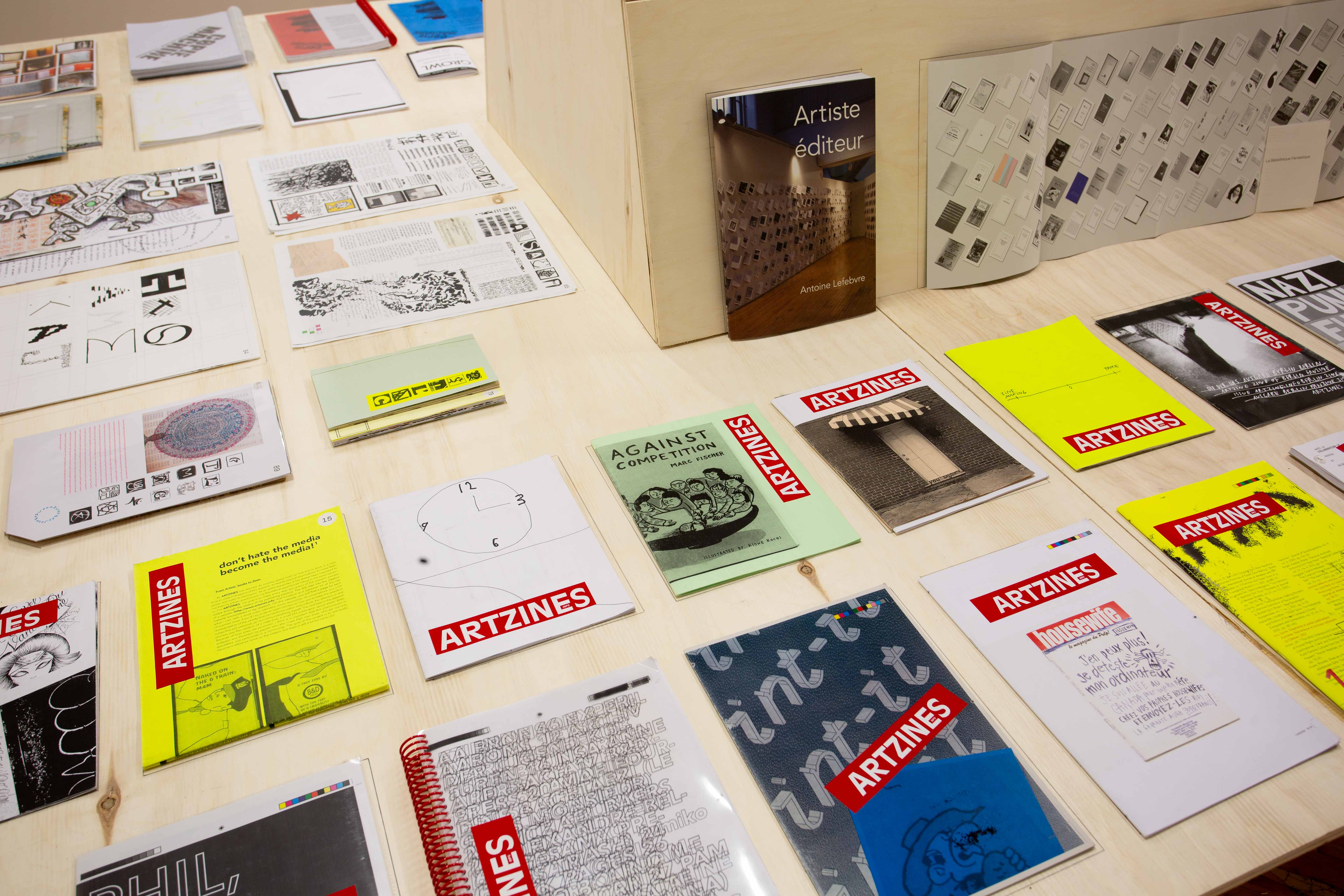 ANTOINE LEFEBVRE, 2015-2025 archive of zines, installation view